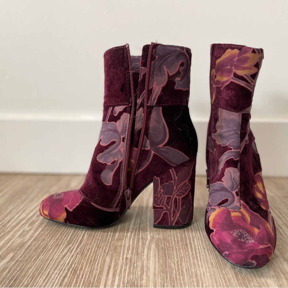 Steve Madden boots